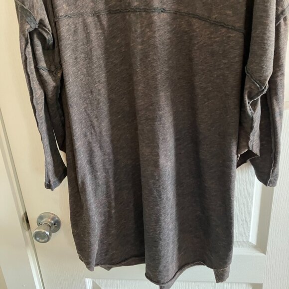 We the Free Oversized Gray/Brown Tee Shirt Size Medium Stretchy Comfy Boho - Picture 7 of 13